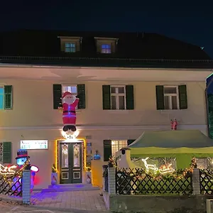 3* Pensjonat - Alt - Strassgang